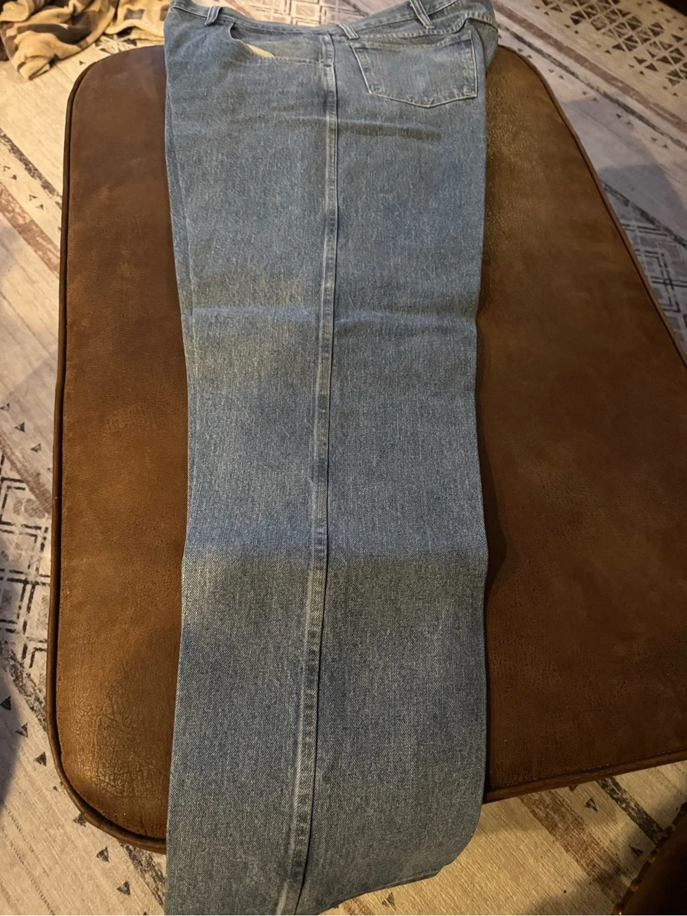 Men’s Wrangler Rugged Wear Classic Blue Straight Jeans Sz 40 x 34 Like New!